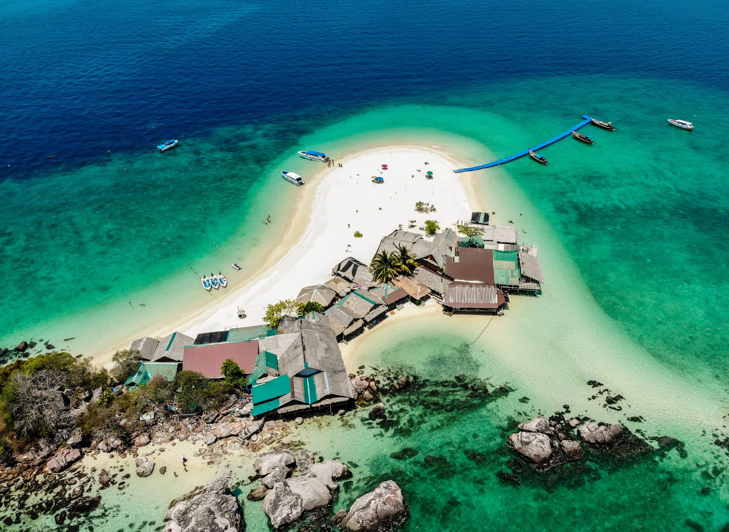 khai-nok-island-khai-island-phang-nga-tourist-attraction-scaled-1